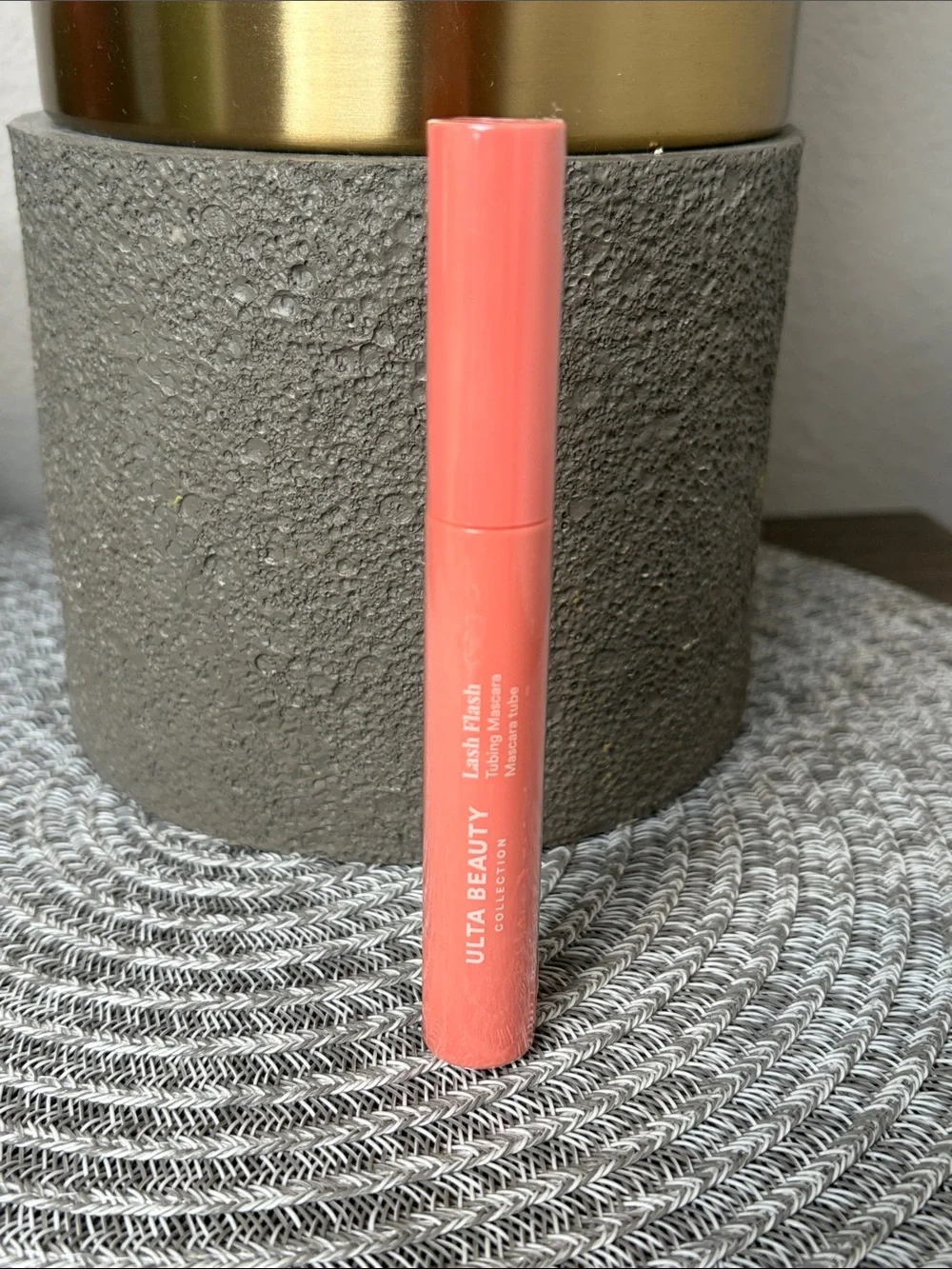 ❤️$3 NWT Ulta Beauty Lash Flash Mascara 8.15ml